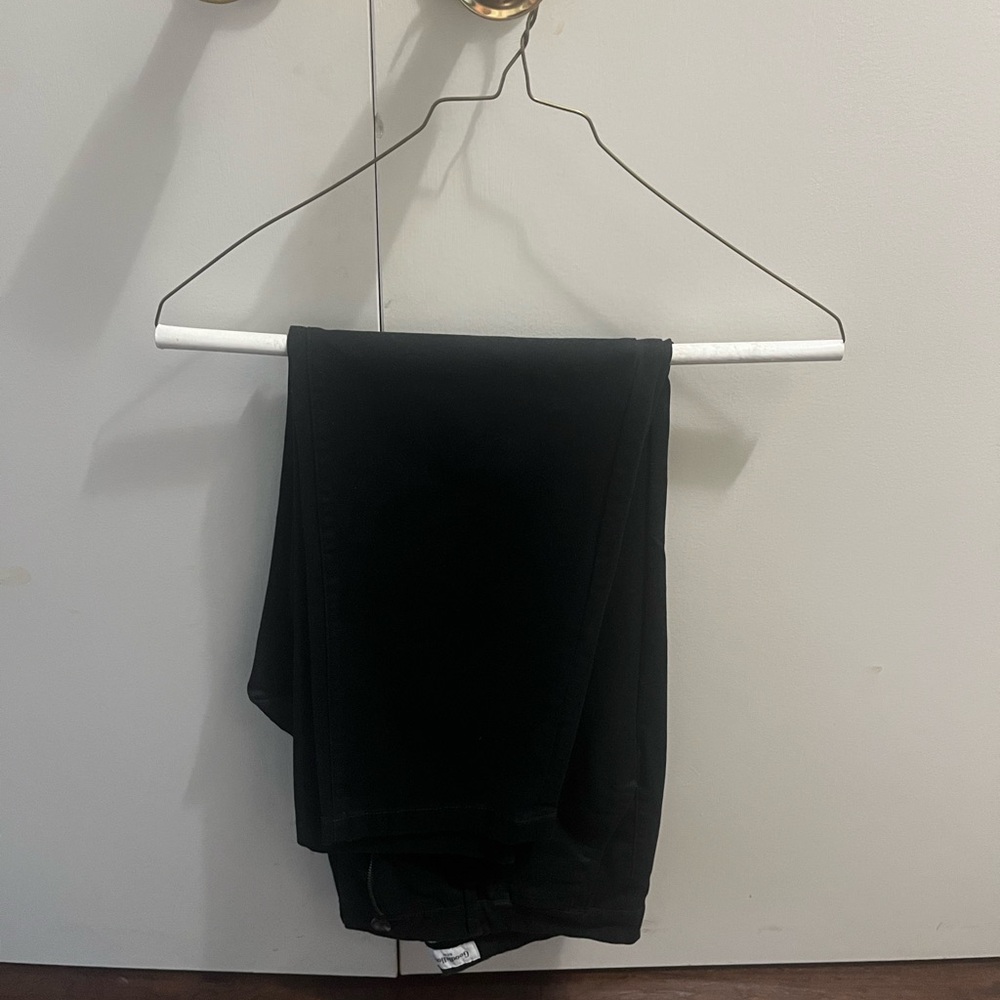men’s black pants. 32x32